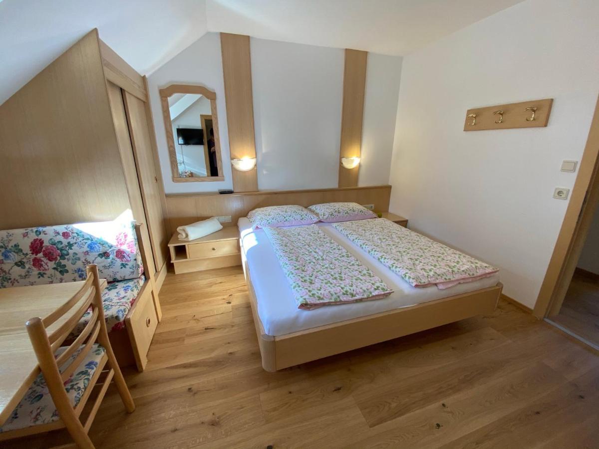 Lindnerhof Urlaub Am Bauernhof Otel San Lorenzo di Sebato Dış mekan fotoğraf