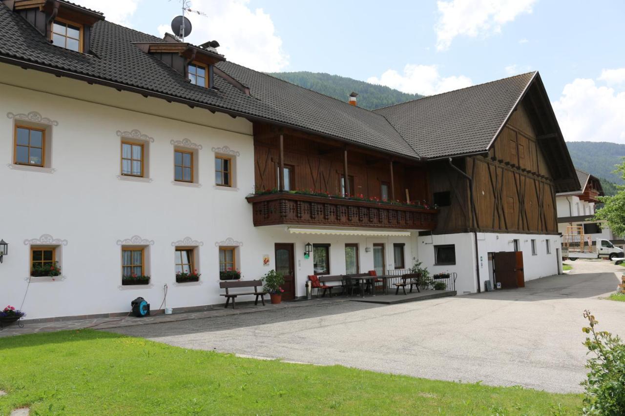 Lindnerhof Urlaub Am Bauernhof Otel San Lorenzo di Sebato Dış mekan fotoğraf