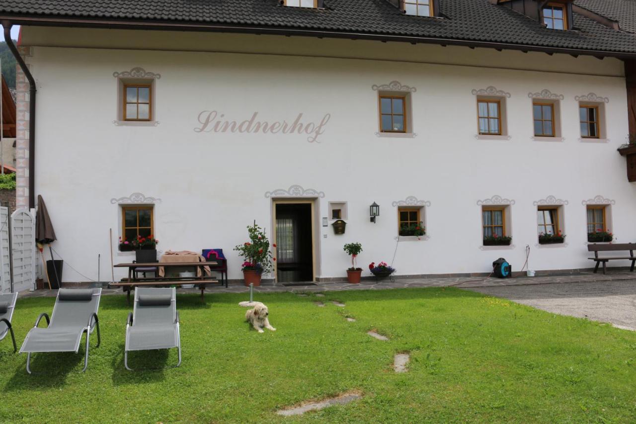 Lindnerhof Urlaub Am Bauernhof Otel San Lorenzo di Sebato Dış mekan fotoğraf